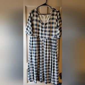 Kate Quinn Bamboo Half Sleeve, V-waist Dress